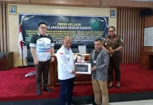 Lelang Barang Rampasan Kejari Nabire Kembalikan Aset Negara