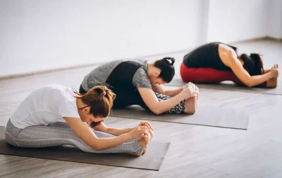 Yoga Untuk Pemula: Langkah Awal dan Manfaat Utamanya