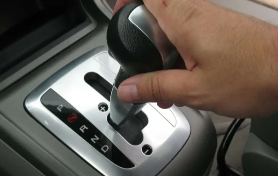 Rahasia Menjaga Transmisi Matik Tetap Tahan Lama