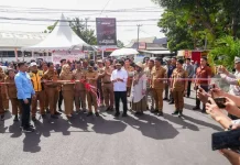 Gubernur Resmikan Jalan Andalas, Jalan Bali dan Jalan Langsat di Bone