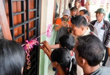 Bupati Humbang Hasundutan Resmikan UPT SMP 043 Siborboron