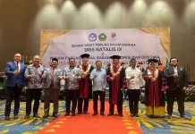 Wisuda Universitas Pahlawan Dihadiri Jusuf Kalla