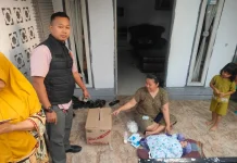 Penemuan Bayi di Kardus Gegerkan Warga Pekanbaru