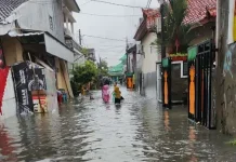 Hujan Deras, Sejumlah Wilayah di Bekasi Terendam Banjir
