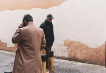 Rekomendasi Baju Kerja Pria yang Nyaman dan Profesional