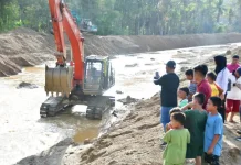 Masinton Tinjau Normalisasi Sungai Aek Harse di Hutanabolon
