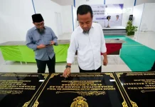 Gubernur Andi Sudirman Resmikan Rehabilitasi 136 Sekolah